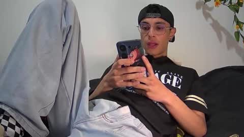 militoveruss2 online show from 4, 3, 2026