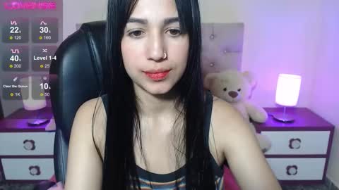 Snapshot of milk_little4u chatting on 22, 10, 2025 luci online show from 22, 10, 2025