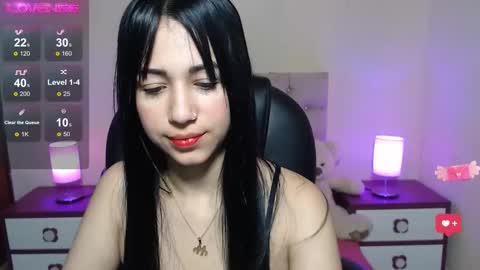 Snapshot of milk_little4u chatting on 26, 10, 2025 luci online show from 26, 10, 2025