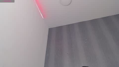 Amira online show from 8, 2, 2025