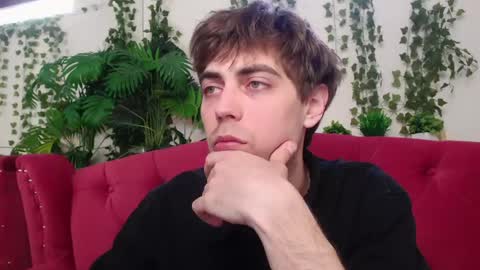 milkhunter_ online show from 18, 4, 2026