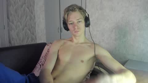 Isaac online show from 29, 1, 2025