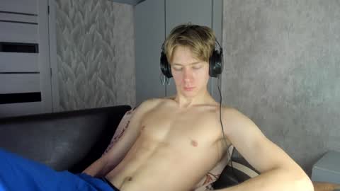 Isaac online show from 5, 2, 2025