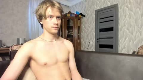 Isaac online show from 11, 6, 2026