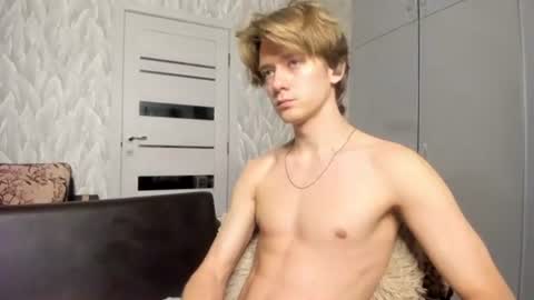 Isaac online show from 29, 6, 2026