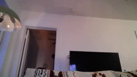 milknhunnny online show from 13, 1, 2026