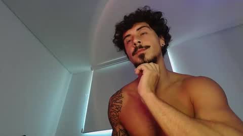 milkoffee online show from 22, 4, 2026