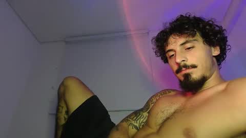 milkoffee online show from 28, 4, 2026