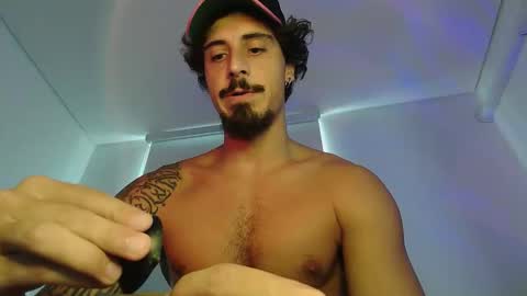 Snapshot of milkoffee chatting on 3, 5, 2026 milkoffee online show from 3, 5, 2026