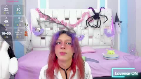 Michelle  online show from 25, 10, 2025