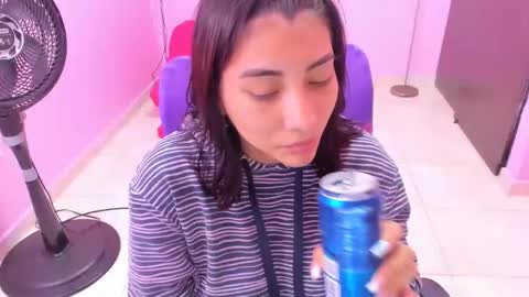 Snapshot of milky__boobs69 chatting on 24, 12, 2024 vale online show from 24, 12, 2024