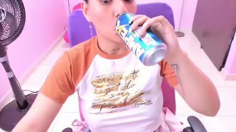 Snapshot of milky__boobs69 chatting on 28, 12, 2024 vale online show from 28, 12, 2024