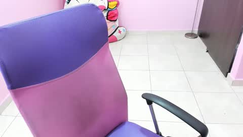 Snapshot of milky__boobs69 chatting on 19, 1, 2025 vale online show from 19, 1, 2025