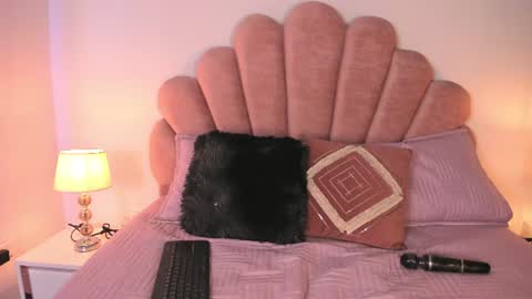 milky_majo online show from 28, 7, 2026