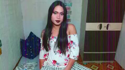 Snapshot of milkycumnel23 chatting on 2, 12, 2025 NEL 23 online show from 2, 12, 2025