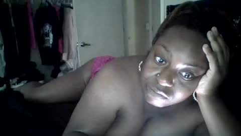 Snapshot of milkyway5555 chatting on 24, 6, 2026 Pretty wet brown online show from 24, 6, 2026