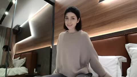 milla bella online show from 28, 4, 2026