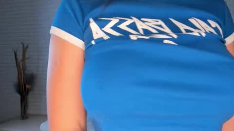 Mila online show from 28, 11, 2025