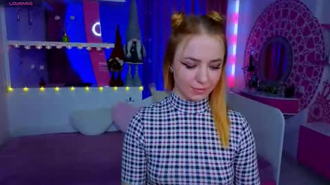 Milana online show from 14, 12, 2025