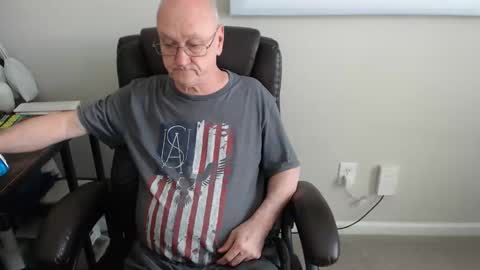 millenium0129 online show from 19, 5, 2026