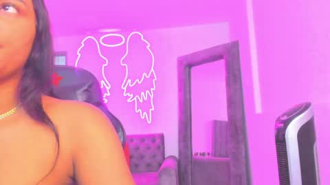 Snapshot of miller_silvana chatting on 17, 4, 2026 miller_silvana online show from 17, 4, 2026