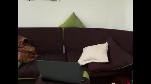 SlimnHungOH online show from 19, 10, 2025