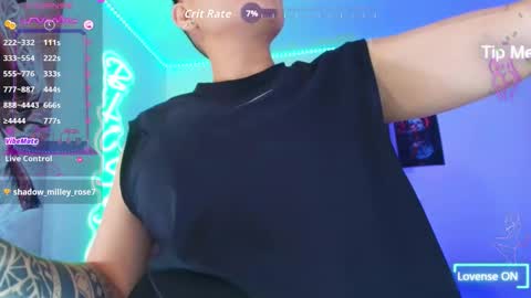 Im girl my name is Johana  online show from 22, 10, 2025