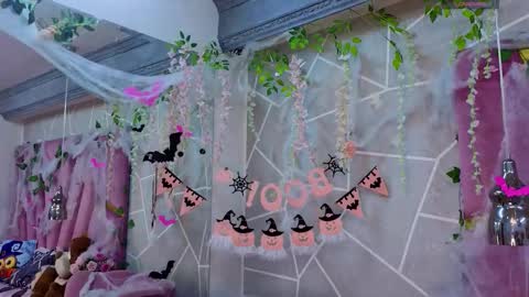 milleyjones_ online show from 25, 10, 2025