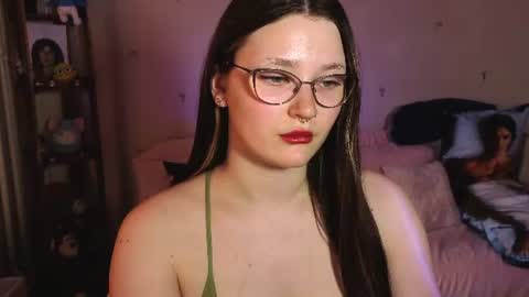 Snapshot of milliedoll chatting on 13, 6, 2026 Millie online show from 13, 6, 2026
