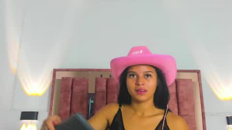 Snapshot of milly610 chatting on 16, 5, 2026 Milly610 online show from 16, 5, 2026