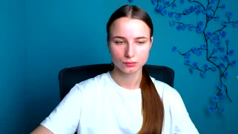 Snapshot of milly_liss chatting on 24, 6, 2026 Milly online show from 24, 6, 2026