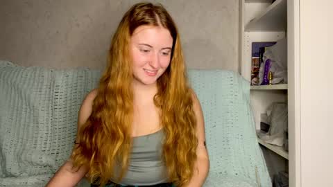 Snapshot of milly_milliy chatting on 4, 12, 2024 Milly online show from 4, 12, 2024