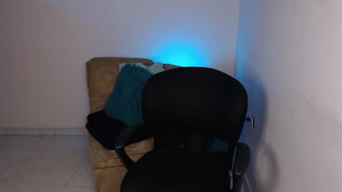 Emily  online show from 20, 7, 2026
