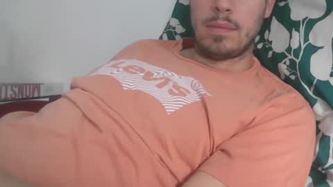 Snapshot of milowww1601 chatting on 19, 11, 2025 milowww1601 online show from 19, 11, 2025