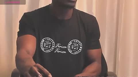 Snapshot of miltonn_jakee chatting on 31, 1, 2025 Miltonn online show from 31, 1, 2025