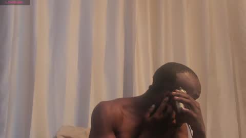 Snapshot of miltonn_jakee chatting on 5, 2, 2025 Miltonn online show from 5, 2, 2025