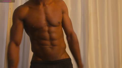 Snapshot of miltonn_jakee chatting on 5, 2, 2025 Miltonn online show from 5, 2, 2025