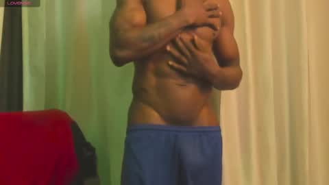 Snapshot of miltonn_jakee chatting on 11, 2, 2025 Miltonn online show from 11, 2, 2025