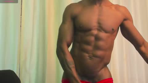 Snapshot of miltonn_jakee chatting on 13, 2, 2025 Miltonn online show from 13, 2, 2025