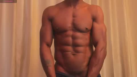 Snapshot of miltonn_jakee chatting on 28, 2, 2025 Miltonn online show from 28, 2, 2025