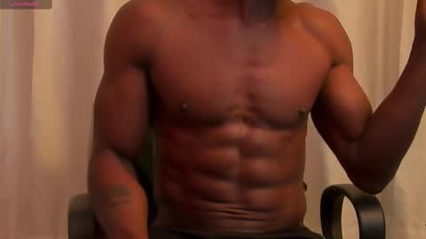 Snapshot of miltonn_jakee chatting on 6, 3, 2025 Miltonn online show from 6, 3, 2025