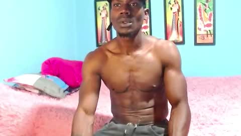 Snapshot of miltonn_jakee chatting on 8, 9, 2025 Miltonn online show from 8, 9, 2025