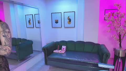 Milu ballmer  online show from 4, 2, 2025