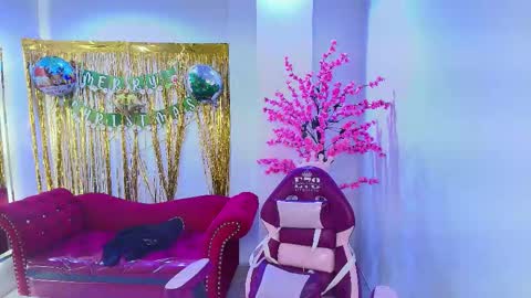 Milu ballmer  online show from 20, 12, 2025