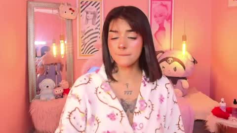 milu_carbajal_x online show from 29, 4, 2026