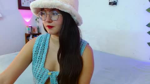mily_baker online show from 26, 3, 2026