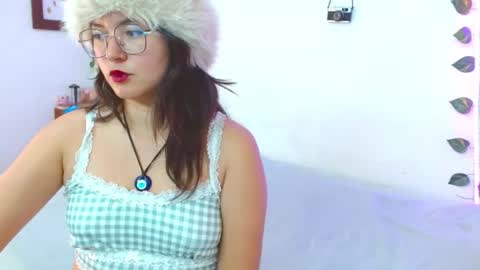 mily_baker online show from 23, 6, 2026
