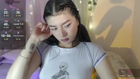 Snapshot of mily_thomson_b chatting on 5, 7, 2026 Mily online show from 5, 7, 2026