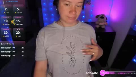 Snapshot of milysauria_ chatting on 11, 9, 2025 Mily online show from 11, 9, 2025