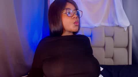 Snapshot of mimi_gil chatting on 13, 2, 2026 Mimi online show from 13, 2, 2026